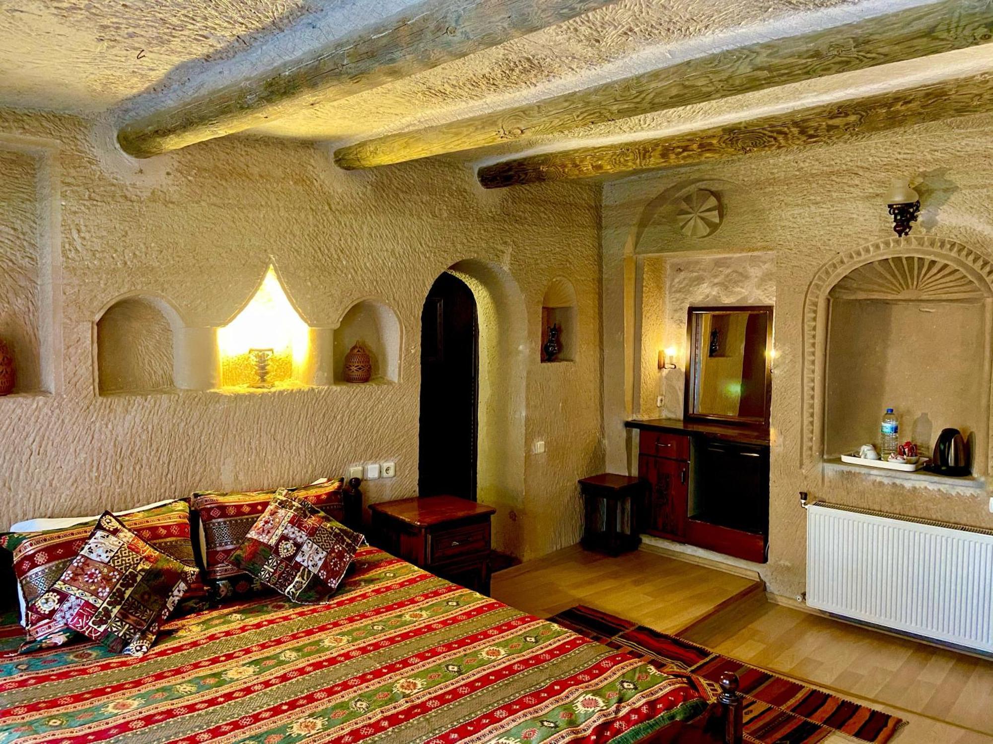 The Village Cave Hotel Goreme Cameră foto