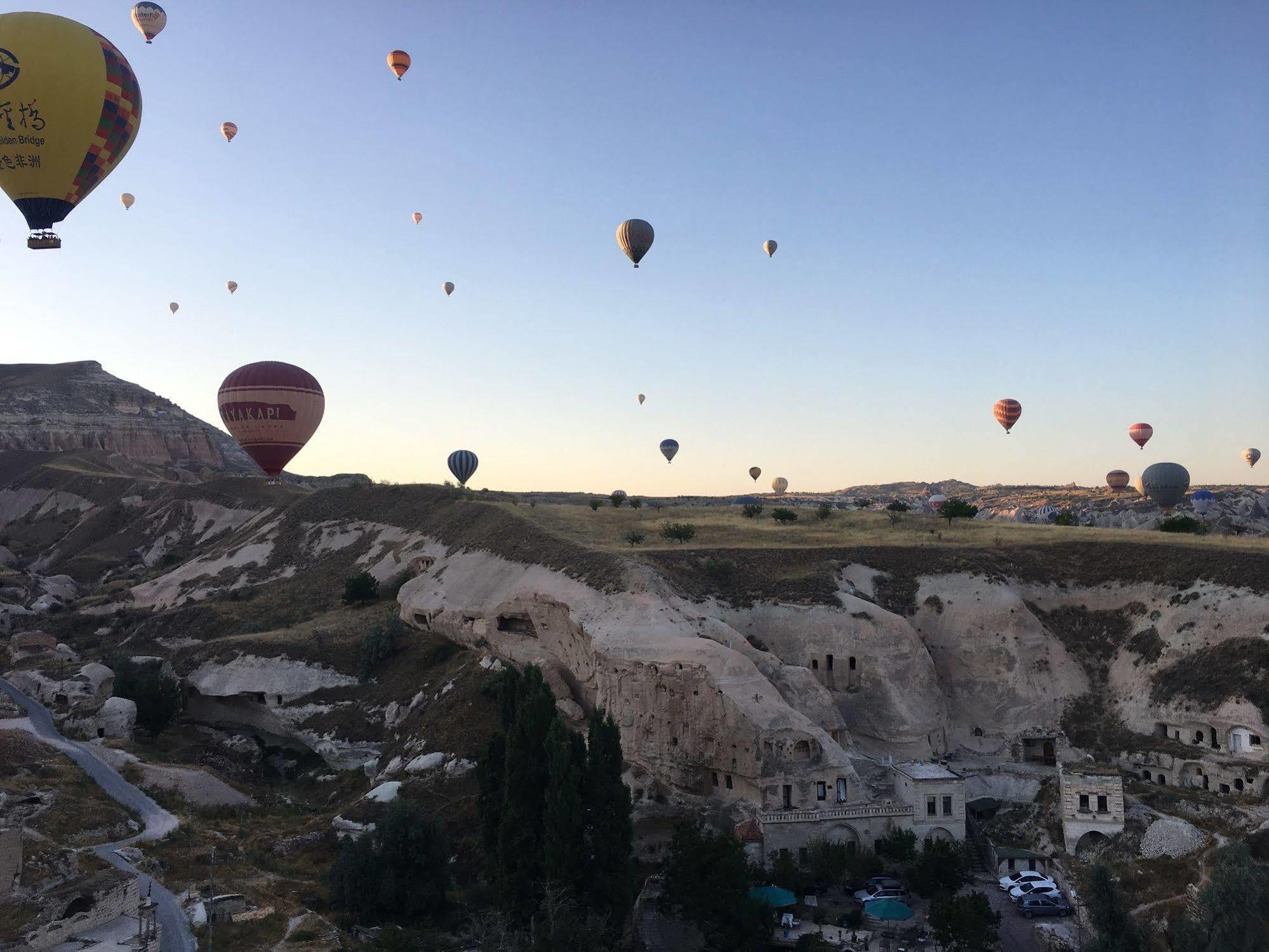 The Village Cave Hotel Goreme Exterior foto